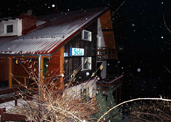 Sela منزل للإقامة كارباش