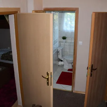 Sela Privatunterkunft *