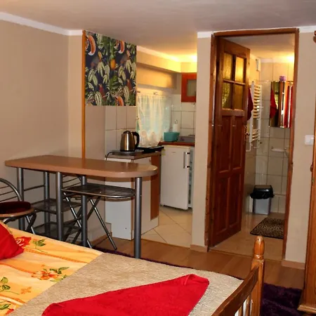 Δωμάτια σε οικογενειακή κατοικία Sela