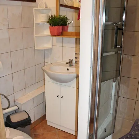 Δωμάτια σε οικογενειακή κατοικία Sela *